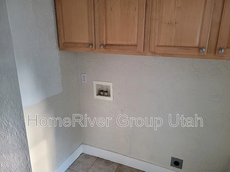 417 E Cleveland Ave — Photo 8