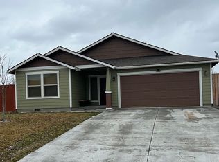 1437 NE Madrona Dr, Hermiston, OR 97838