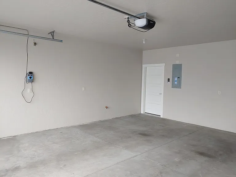 3293 N Ladalia Dr — Photo 22