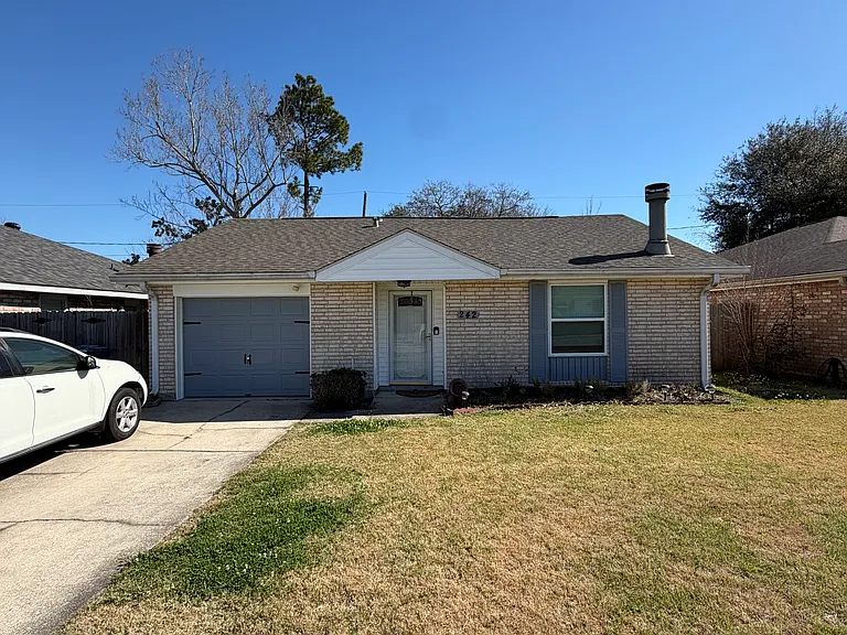242 Dianne Dr — Photo 14