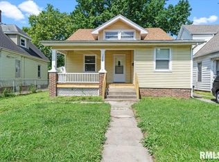 1025 N Walnut St, Springfield, IL 62702