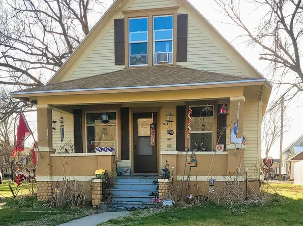 504 N Logan Ave, Oakland, NE 68045