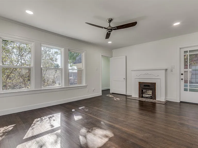 6117 Reiger Ave — Photo 3