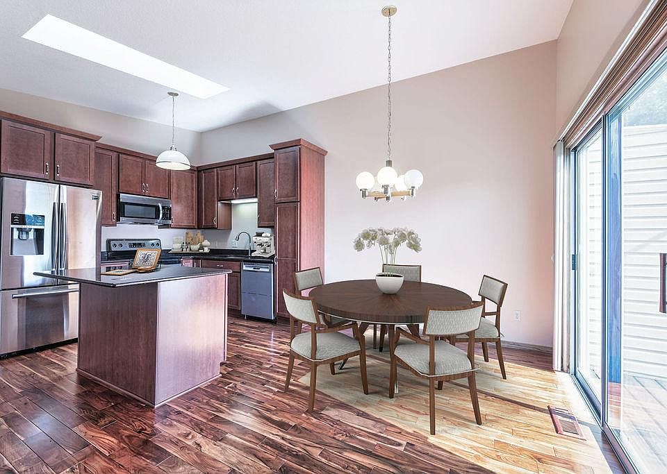 1st image of 1911 Bielenberg Dr