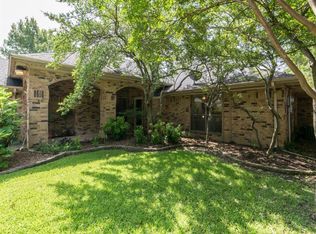 3520 Kingsbridge Dr, Plano, TX 75075