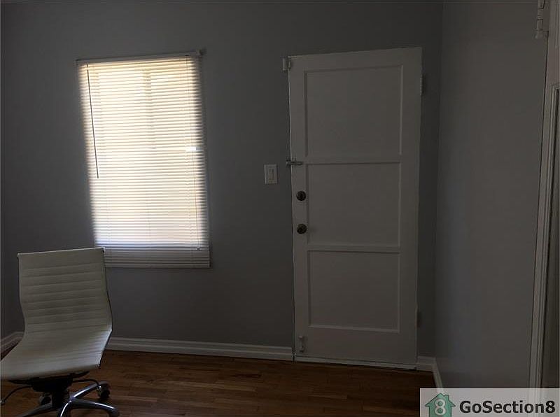 2nd image of 3852 W 111th Pl