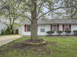 1811 Southwood Dr, Champaign, IL