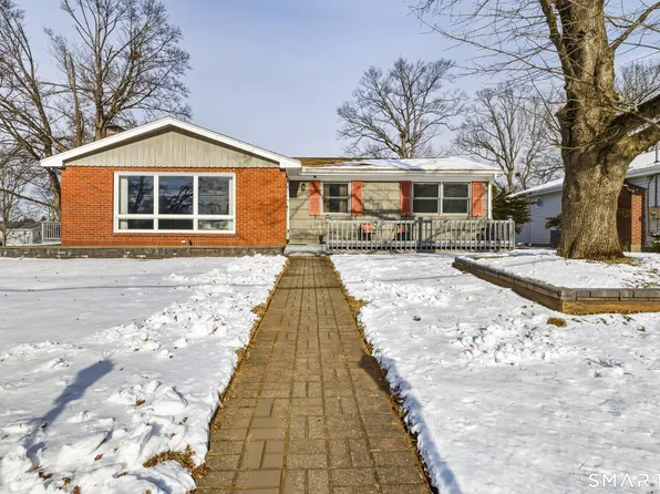 70 Foster Street, Newington, CT 06111