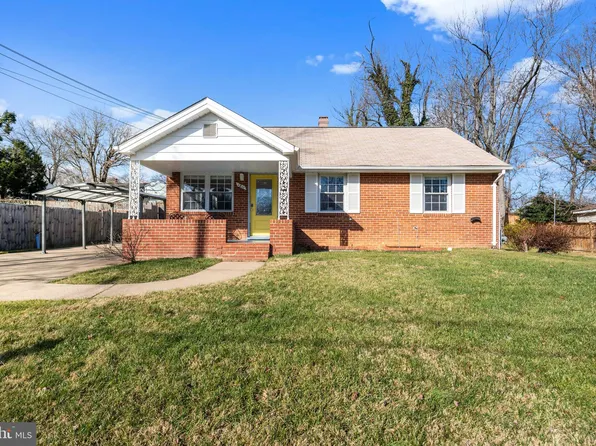 1811 Olmstead Dr, Falls Church, VA 22043