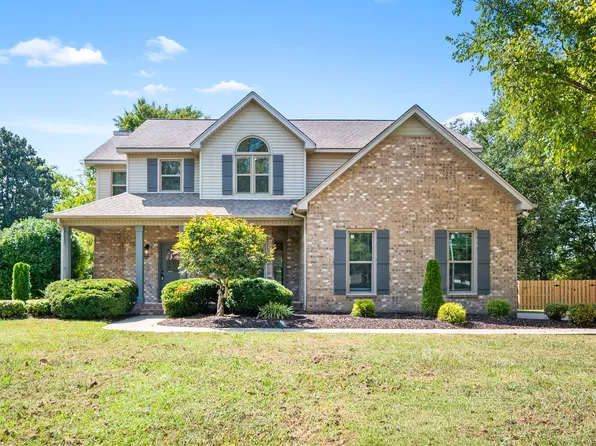 2923 Regenwood Dr, Murfreesboro, TN 37129
