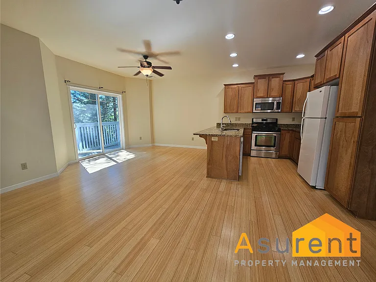 108 McCully Ln — Photo 7