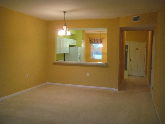 4th image of 3950 Loblolly Bay Dr Unit 101