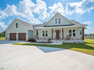 3312 Old Mulberry Rd, Plant City, FL 33566