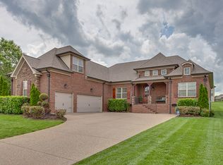 6012 Trout Ln, Spring Hill, TN 37174