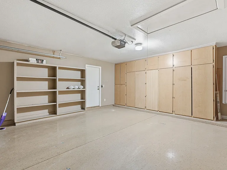 8125 E Lippizan Trl — Photo 37