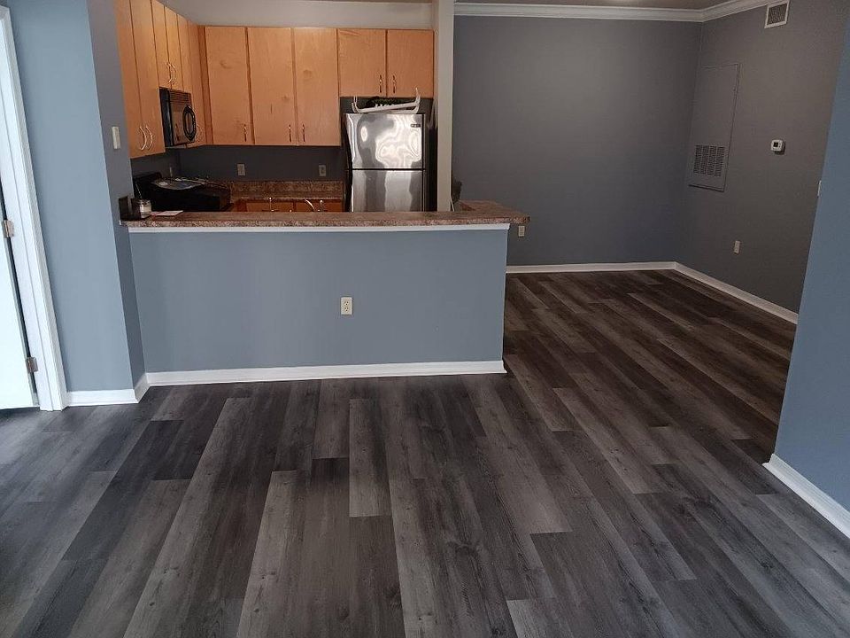 Kitchen, counter and dining area