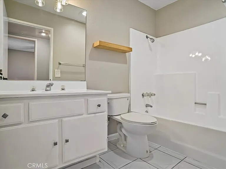 7005 Jordan Ave #110 — Photo 12
