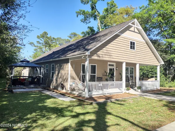 5723 Camellia Lane, Wilmington, NC 28409