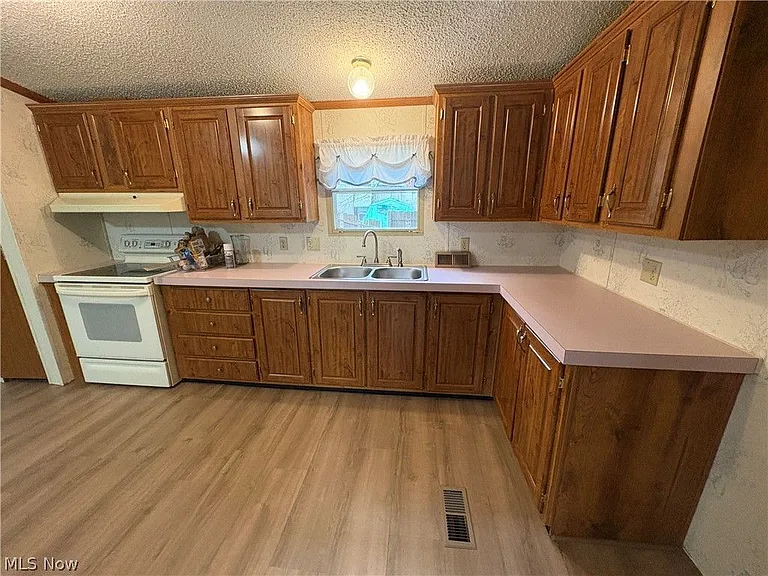 2 Mill St #2 — Photo 4