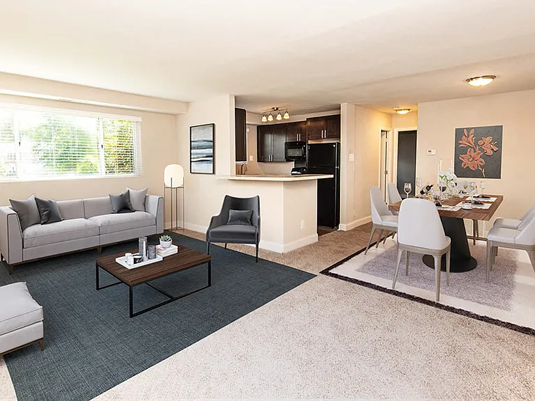 Stevenson Lane Apartments — Photo 3