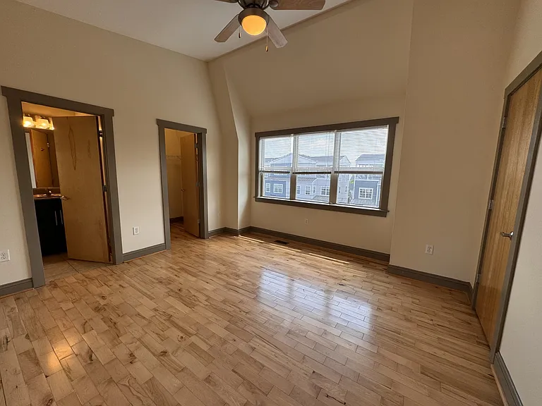 1319 McDonough St #B — Photo 12