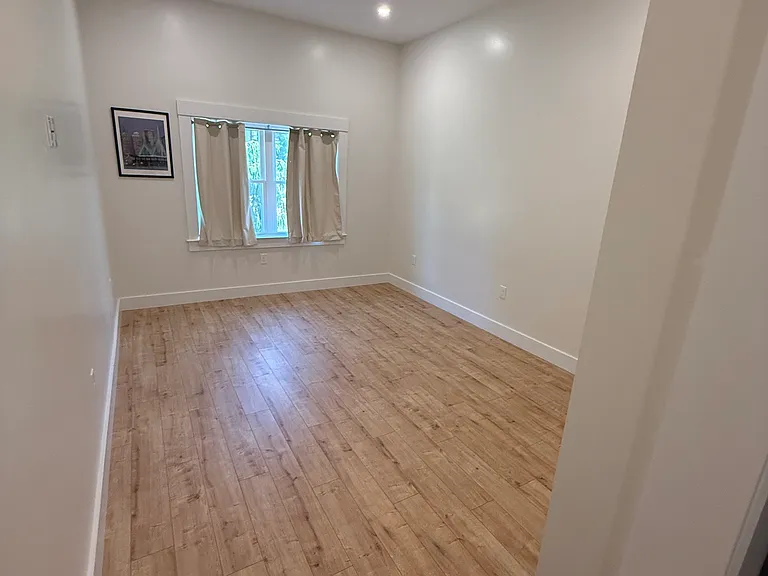 60 Mill Rd #A — Photo 8