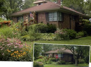 584 S Berkley Ave, Elmhurst, IL