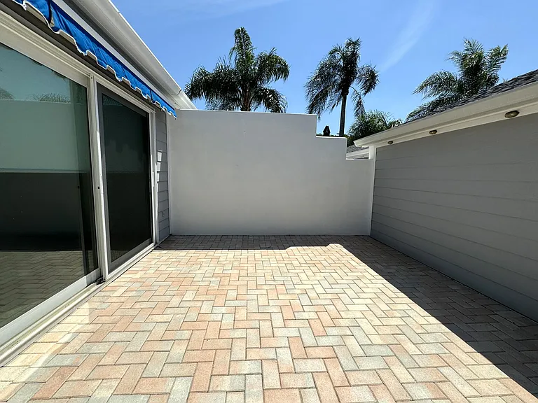 1005 Pelican Ct — Photo 36