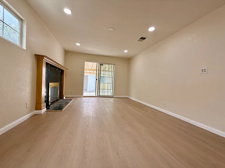4176 Tamayo St — Photo 7