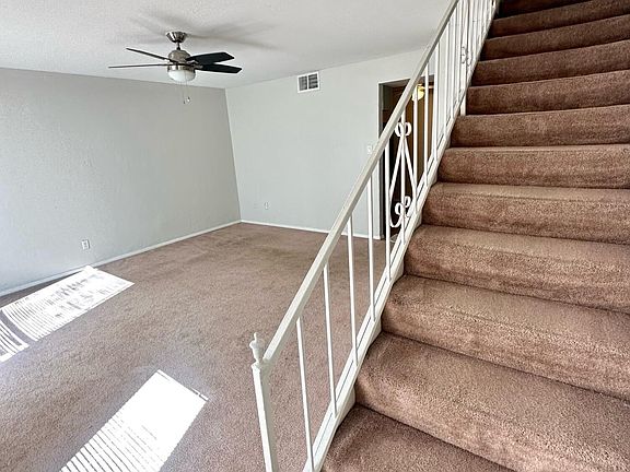5th image of 4615 N 39TH Avenue #12