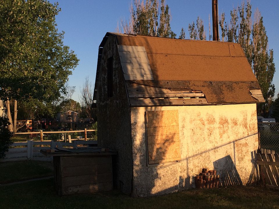 2nd image of 860 N 7th St