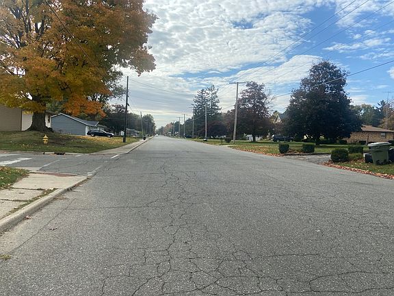 4th image of 1209 I St