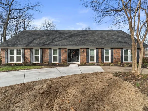 207 Tournament Rd, West Memphis, AR 72301