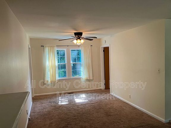 5th image of 8433 8th Ave S