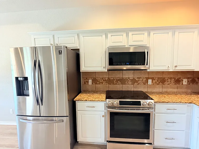 412 Shayla Ln — Photo 16