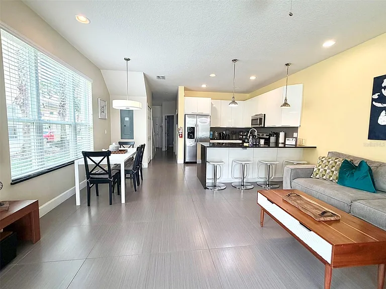 17407 Placidity Ave — Photo 5