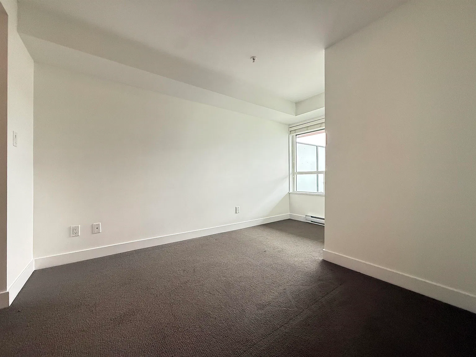 1 bed, 702 sqft, $2,650 — Photo 4