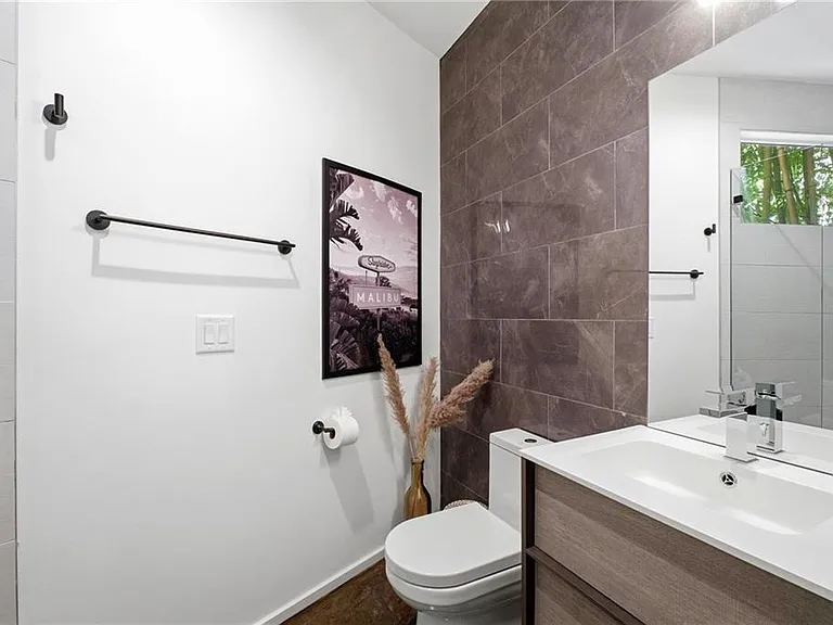 715 Ralph McGill Blvd NE — Photo 7