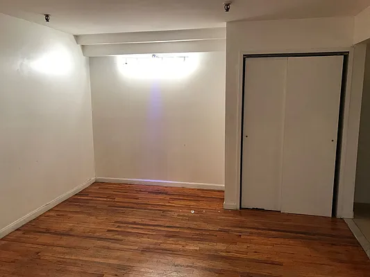 Rented by Roberto Guilbet, LREB | media 19