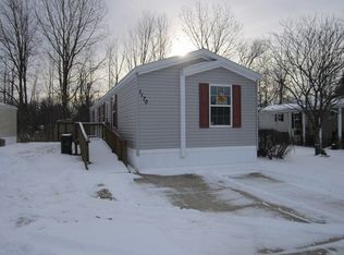 1170 Calgary Ln, Wayland, MI