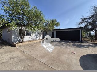 3232 Laurel Dr, Riverside, CA 92509