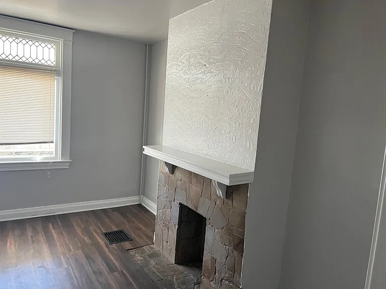 1852 Ringwalt St #1 — Photo 7