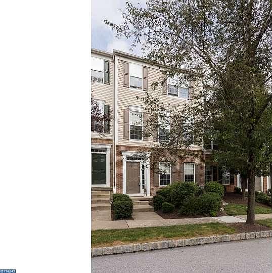 1st image of 1819 Darlington Ln