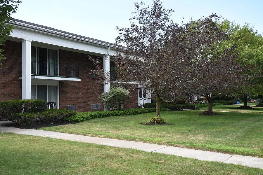 345 S Cayuga Rd #1-C photo 1
