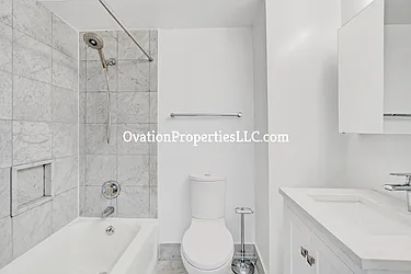 Rented by R New York