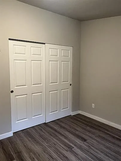 290 Carefree Ln — Photo 4