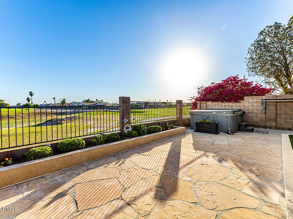 1st image of 10753 W RUTH Avenue