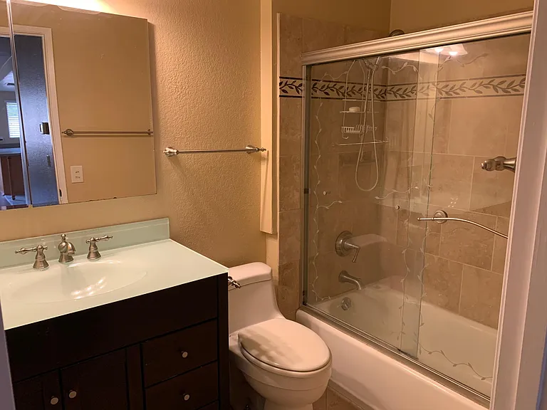 10 Pine Ct — Photo 11