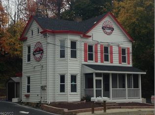 990 Somerset St, Watchung, NJ 07069