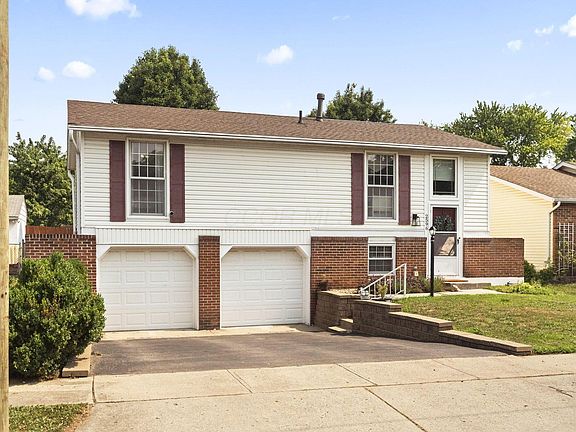 2nd image of 2596 Stonington Ave
